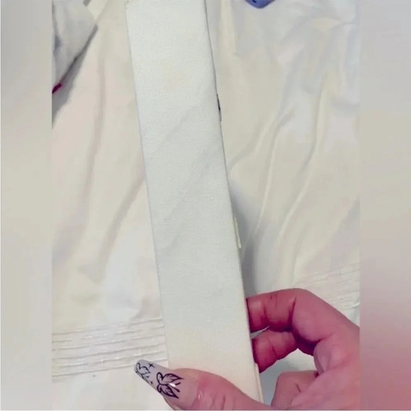 INHALE CONFIDENCE, EXHALE DOUBT WHITE CANVAS WALL ART - Picture 3 of 5